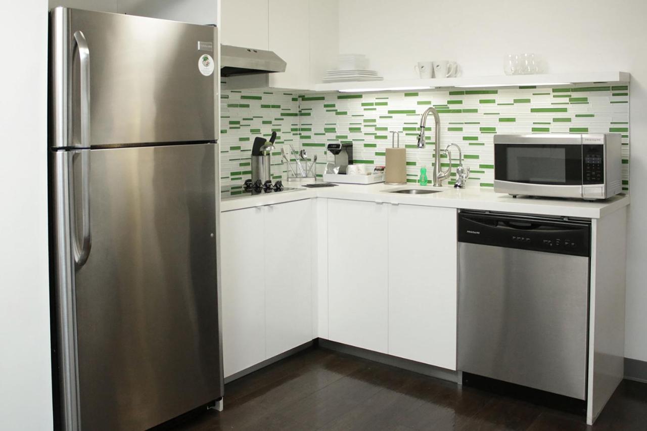 | Element Miami Doral