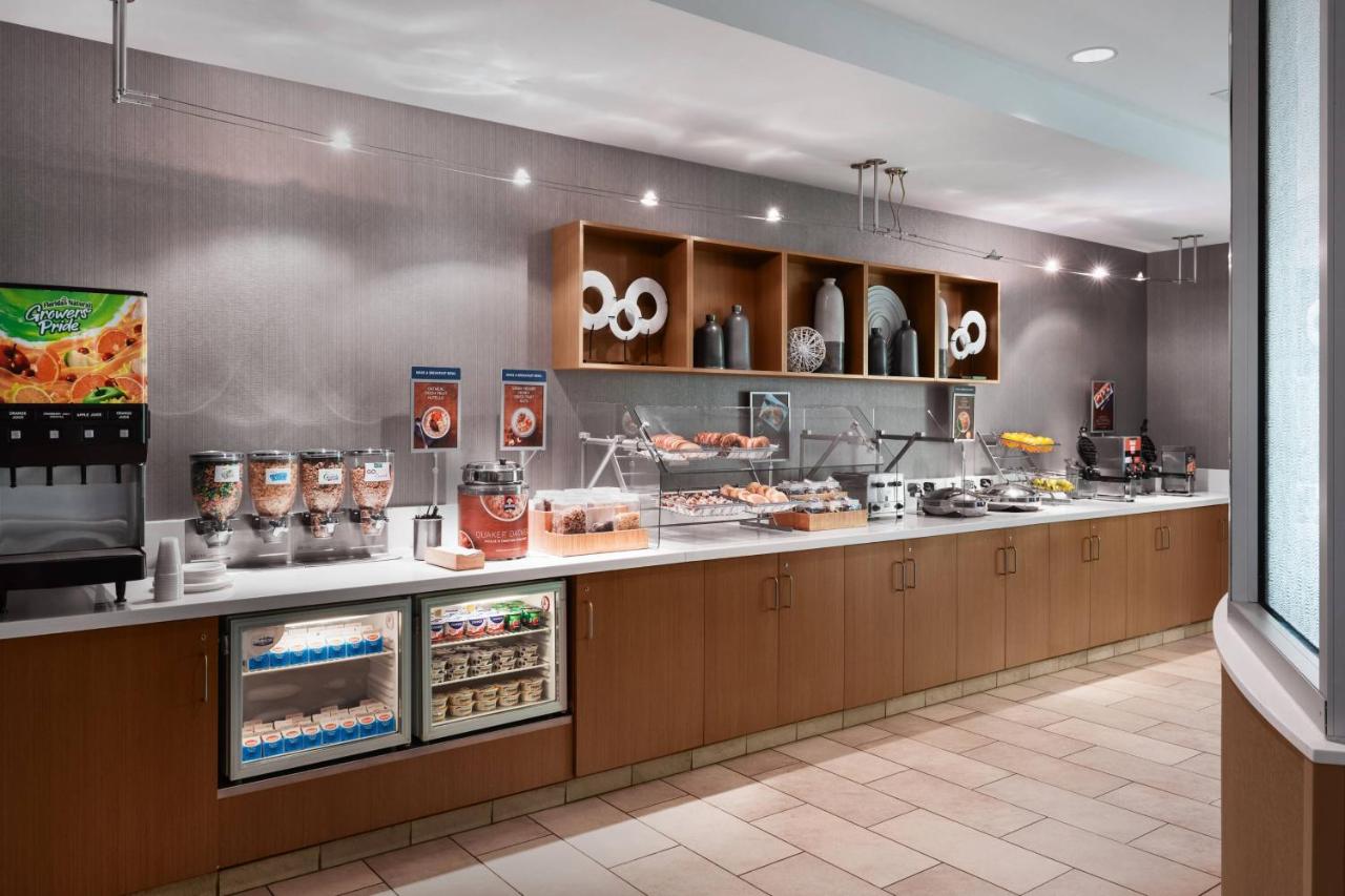 | Springhill Suites by Marriott Syracuse Carrier Circle