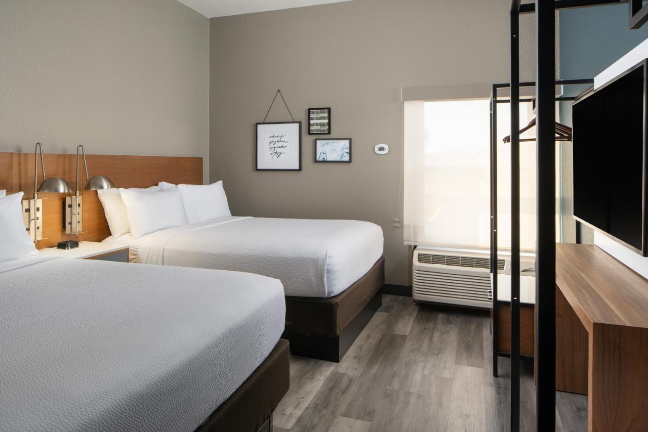  | Avalon Hotel & Suites Alexandria
