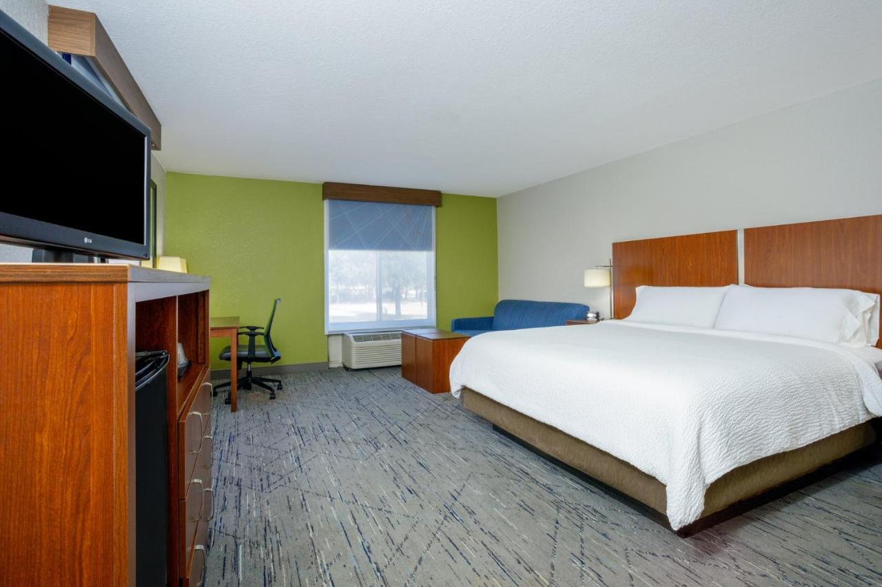 Executive King Room - Non-Smoking at Holiday Inn Express Hotel & Suites Jacksonville South I-295 by IHG