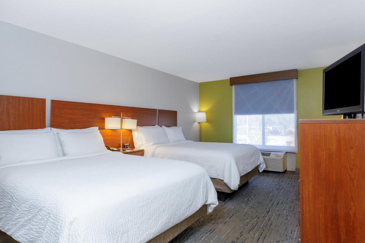 | Holiday Inn Express Hotel & Suites Jacksonville South I-295, an IHG Hotel
