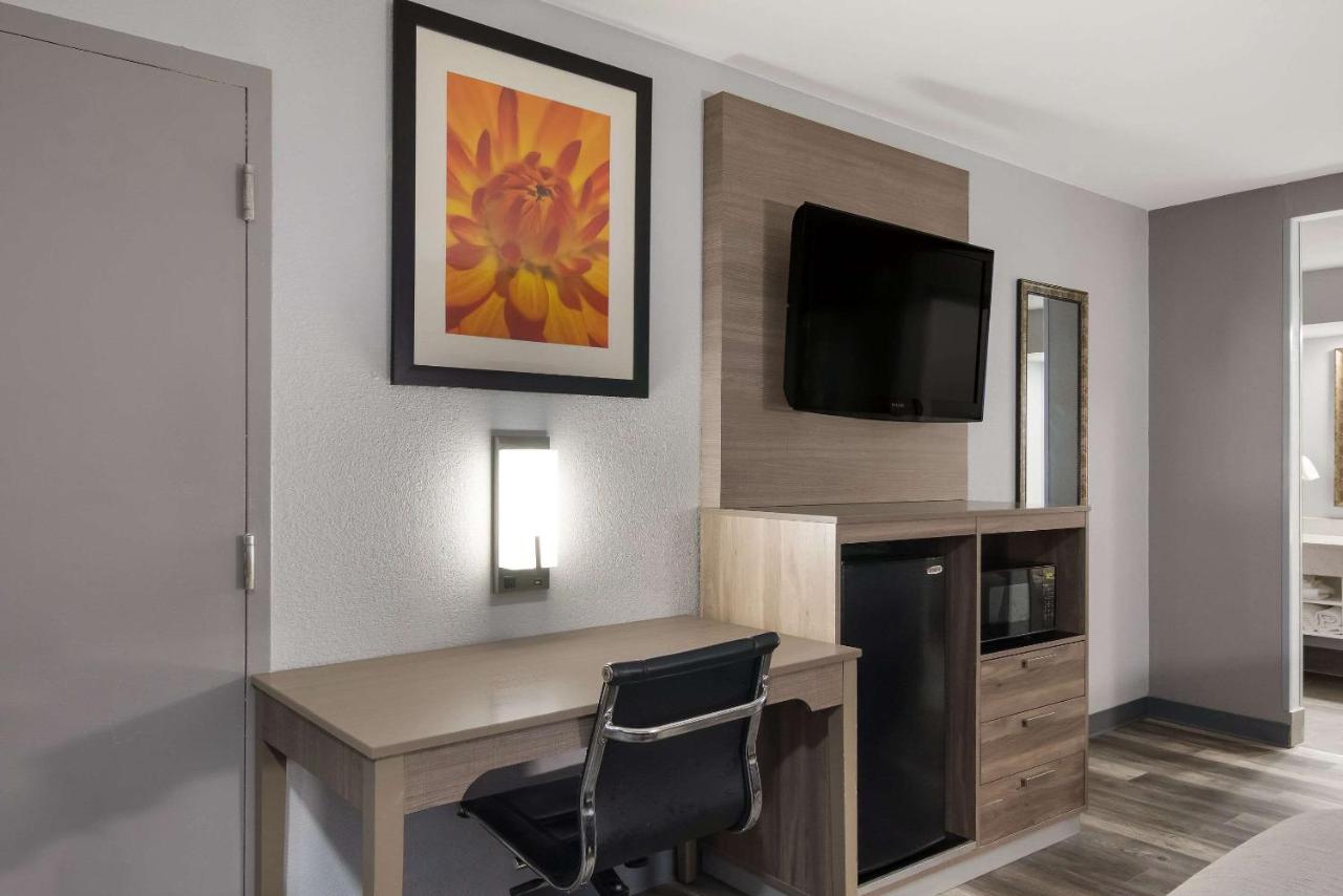 Queen Room with Two Queen Beds - Non-Smoking at Quality Inn near Casinos and Convention Center