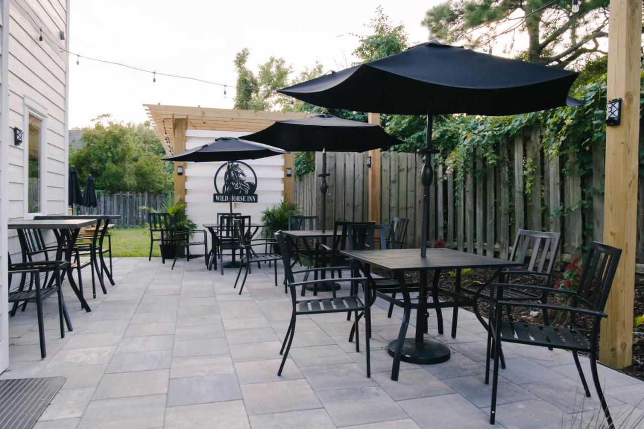 | Wild Horse Inn