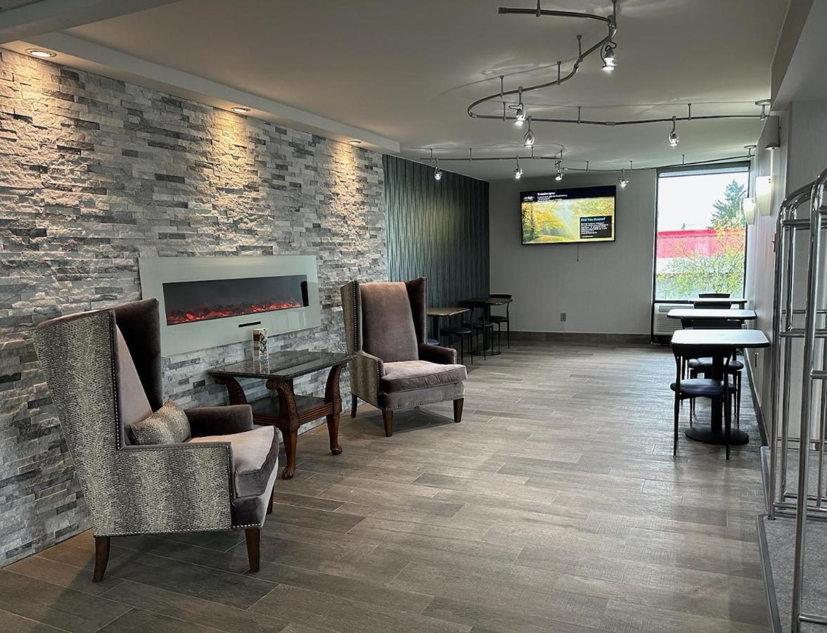 | SureStay Plus Hotel by Best Western Johnson City