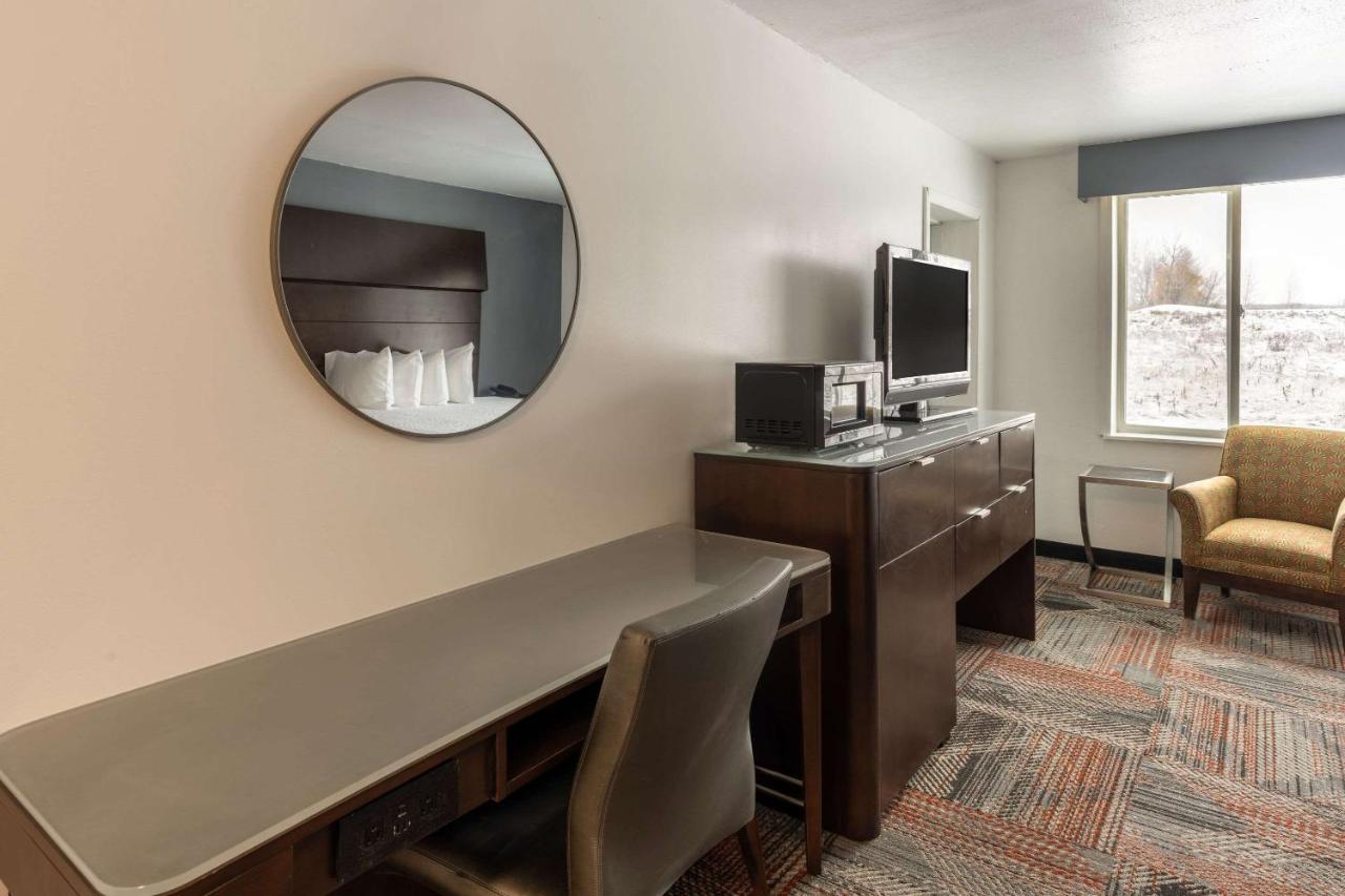 | Crown Park Inn Caribou