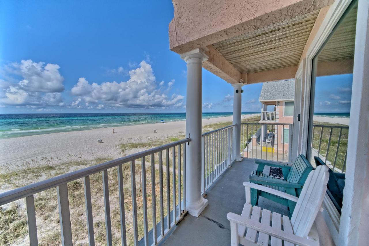  | Pineapple Villas