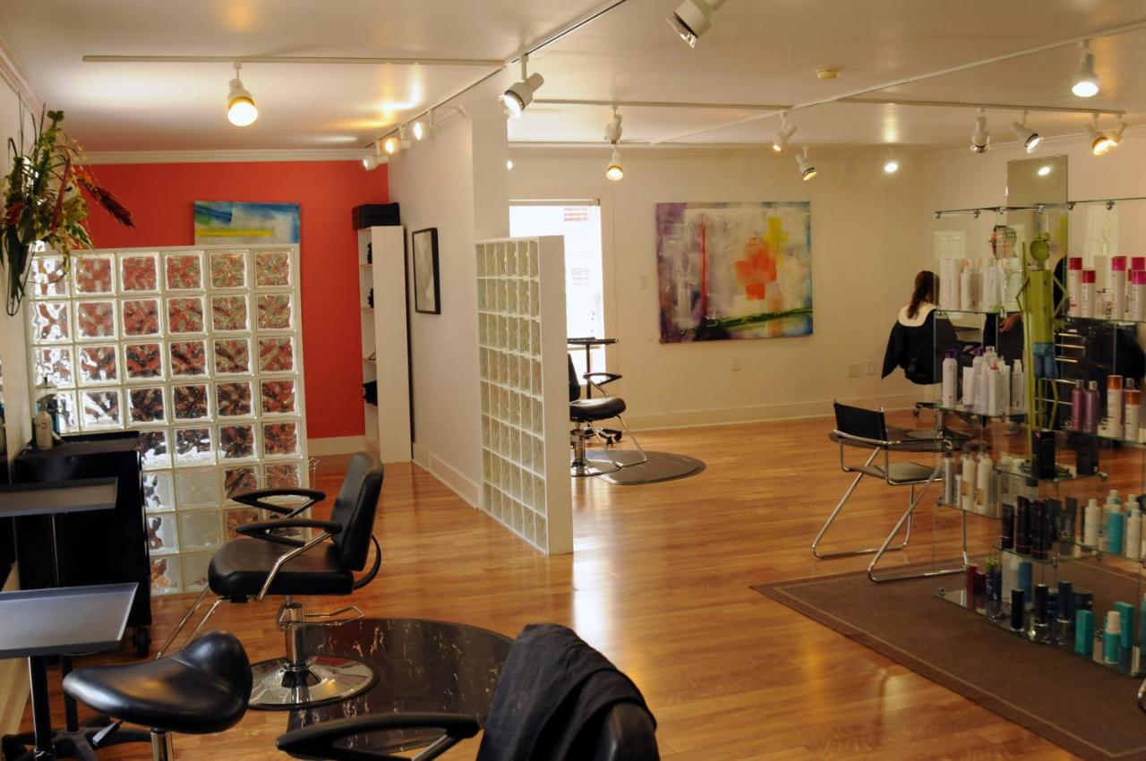  | Acorn Hill Lodge and Spa