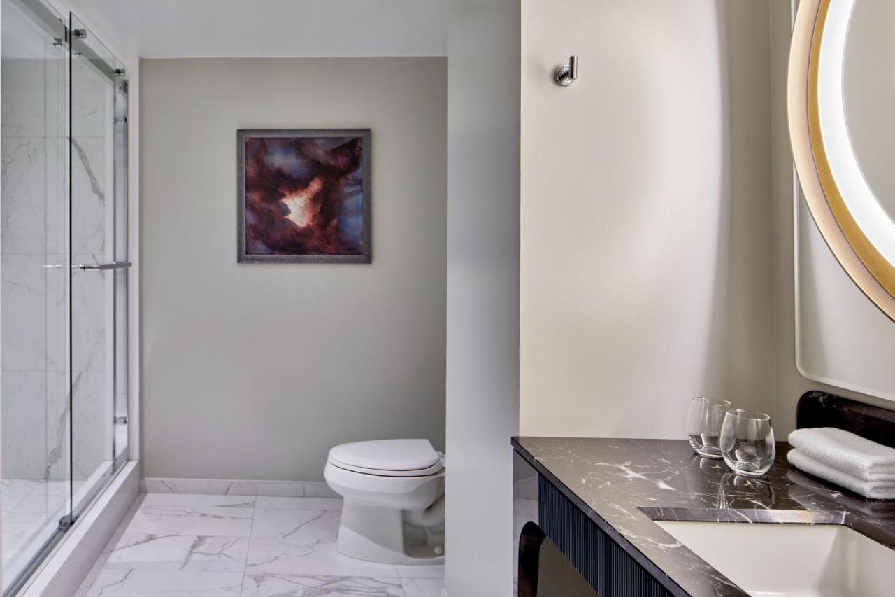 King Suite with Sofa Bed and Spa Bath at Hotel Beauden, Autograph Collection