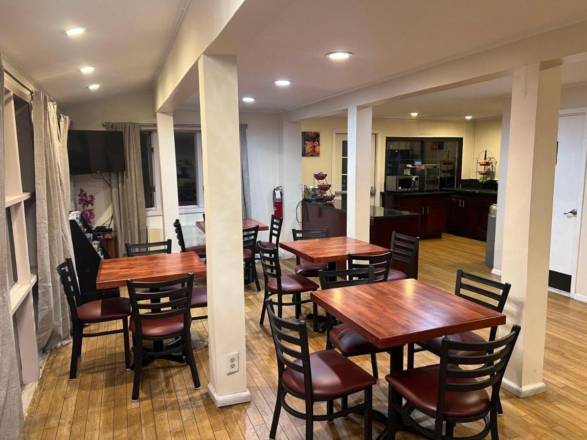 | Best Western Woodbury Inn