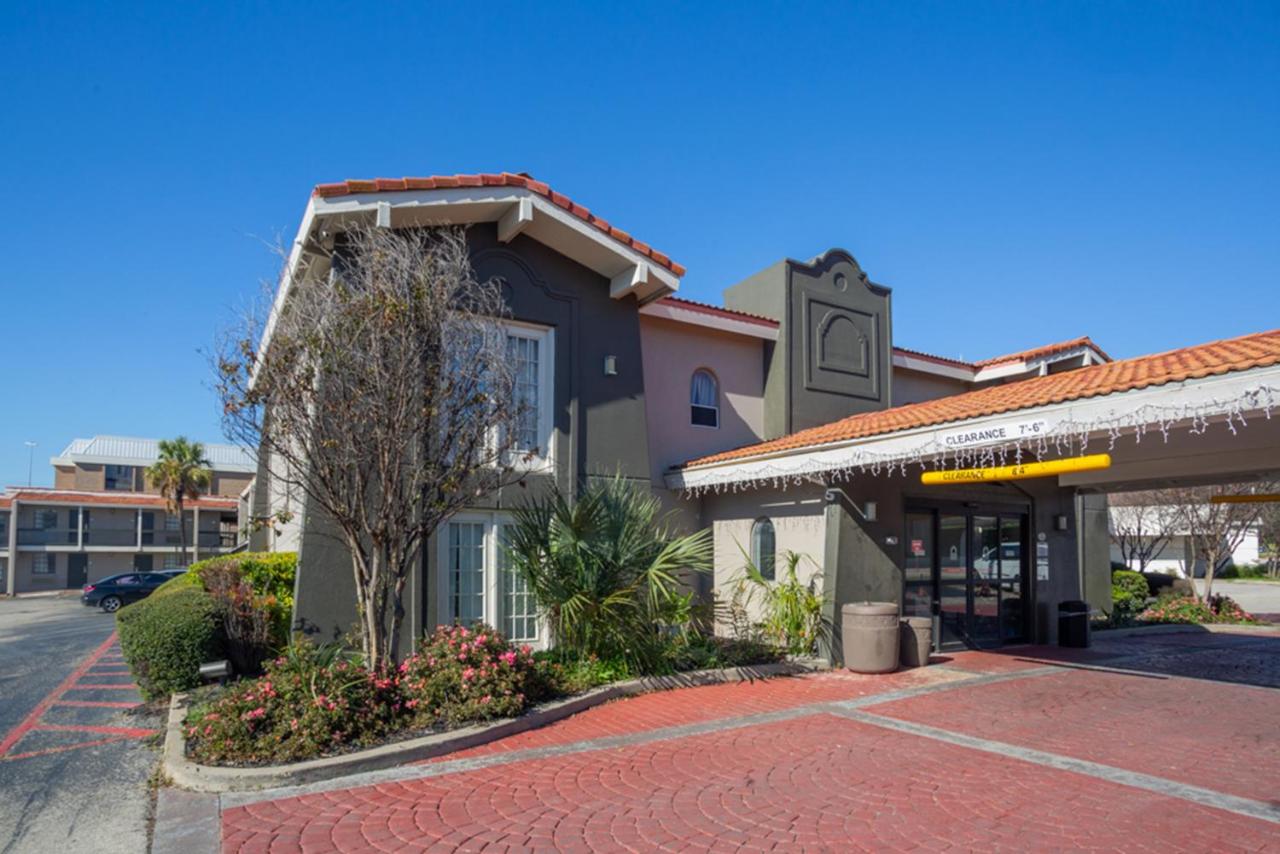 | La Quinta Inn by Wyndham Austin University Area