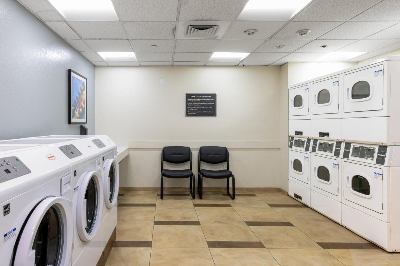  | Candlewood Suites Anaheim - Resort Area, an IHG Hotel