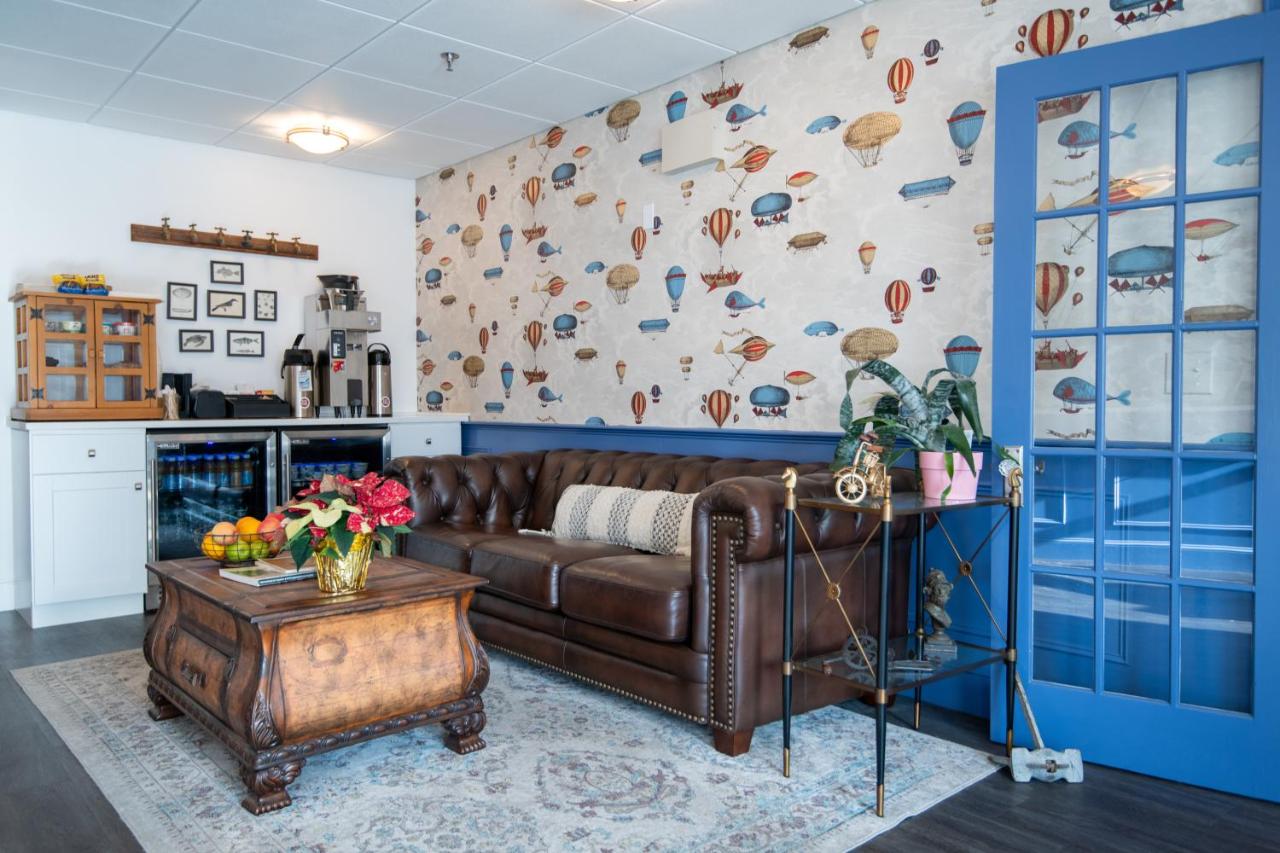| Little Fig Hotel