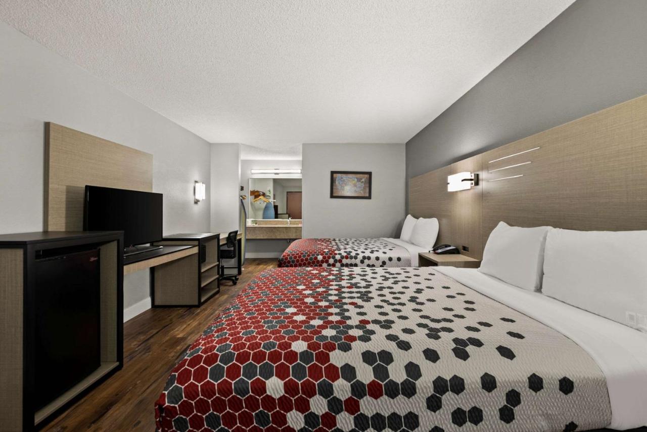 | Econo Lodge Richmond