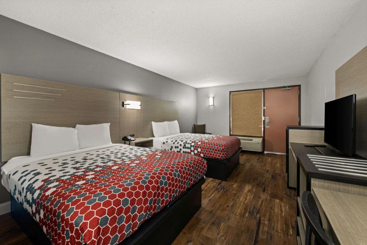 | Econo Lodge Richmond