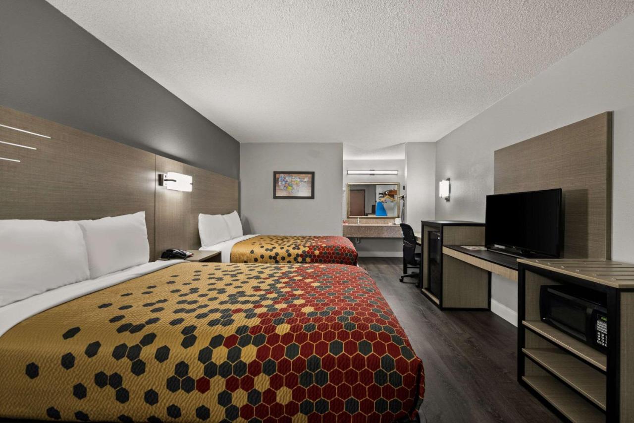 | Econo Lodge Richmond