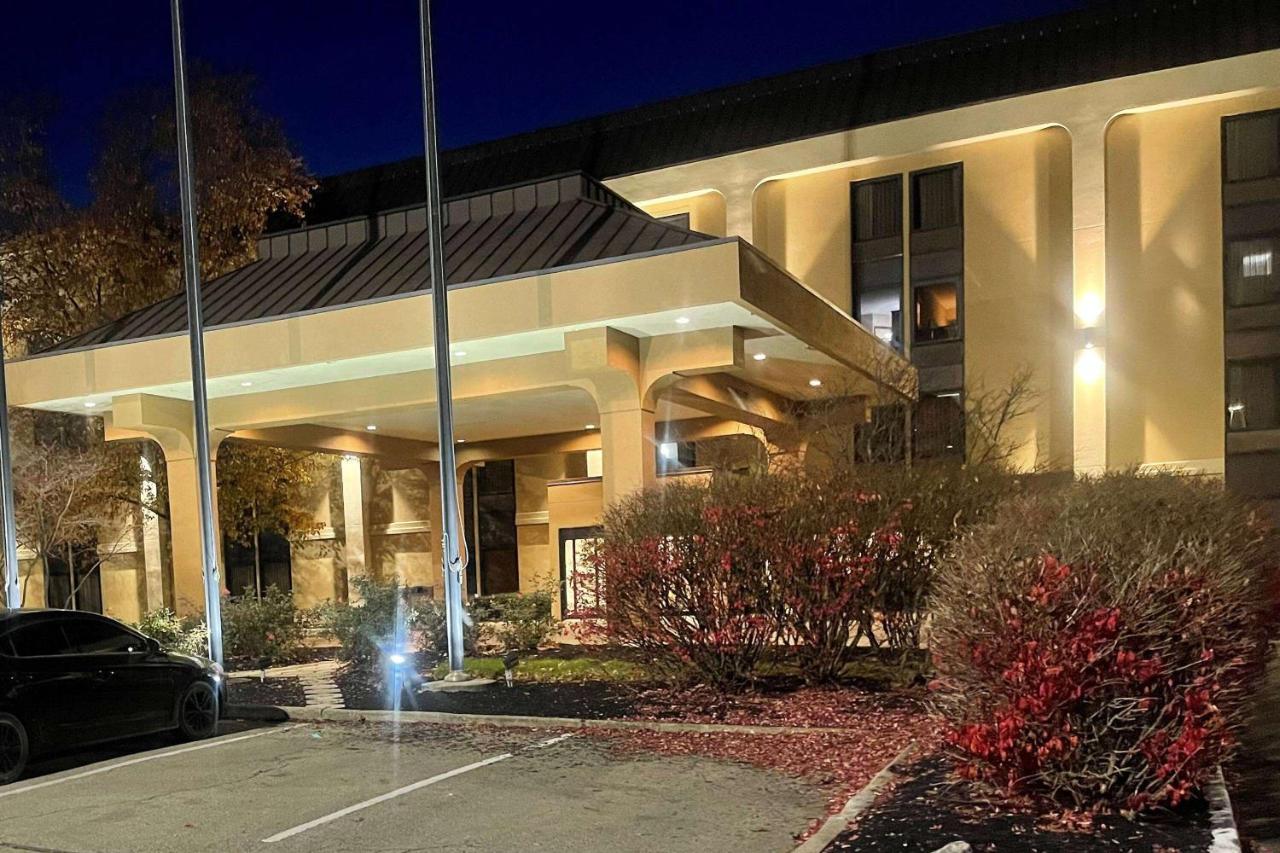 | Best Western Plus Dayton Northwest