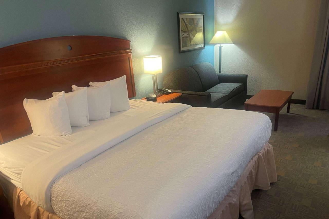 | Best Western Plus Dayton Northwest