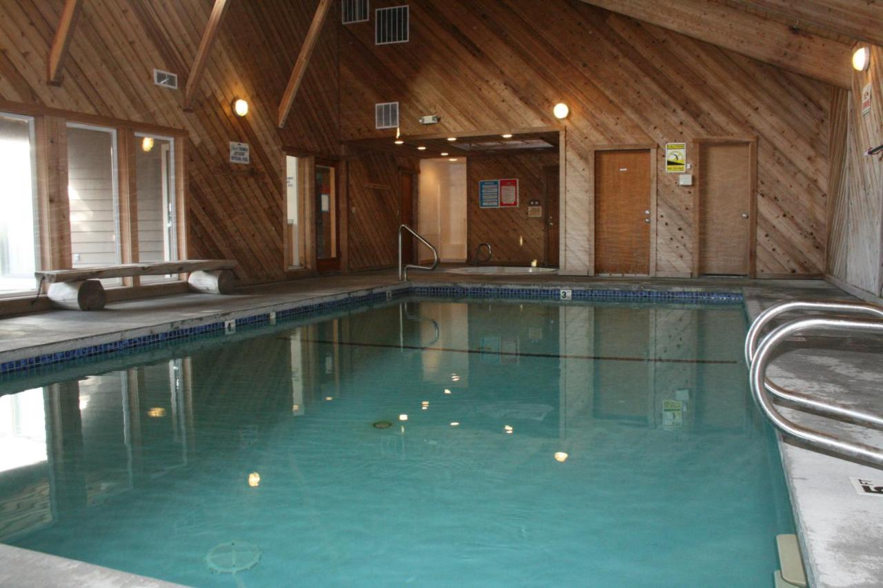 Ocean View 2 bedroom condominium - 1.5 miles south of The Waves at The Waves