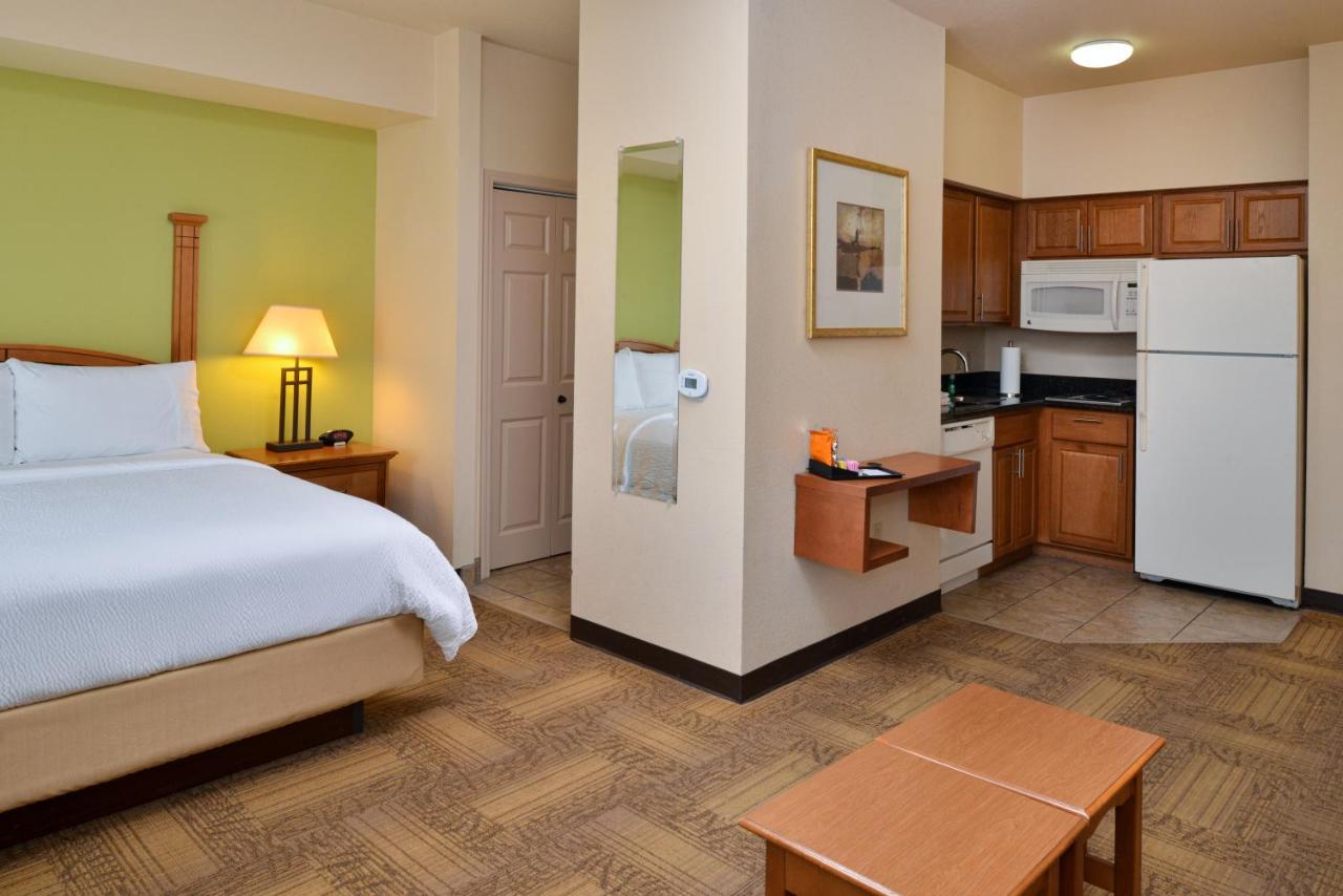 Room Selected at Check-In at Staybridge Suites Las Cruces by IHG