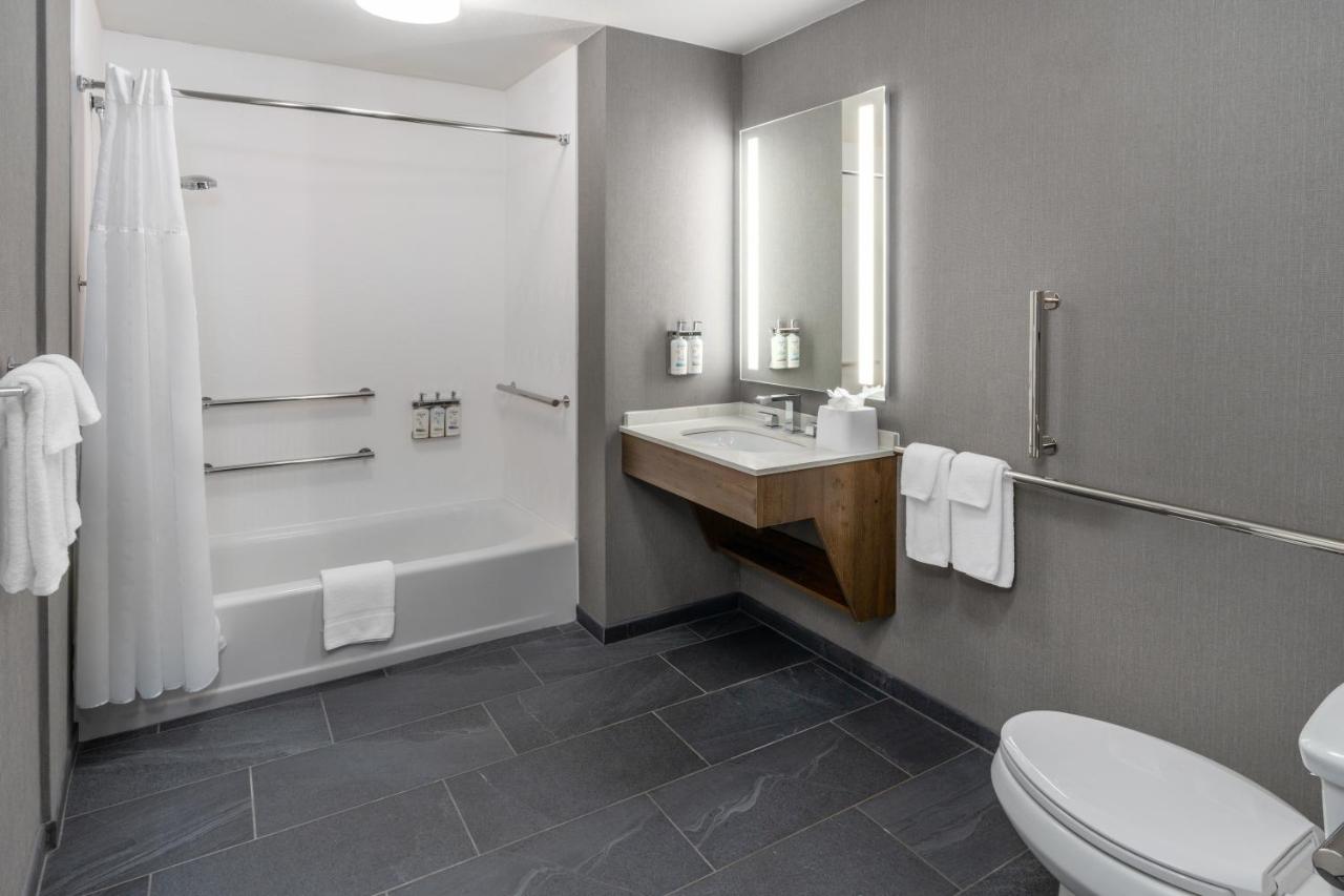  | Staybridge Suites Denver - Cherry Creek, an IHG Hotel
