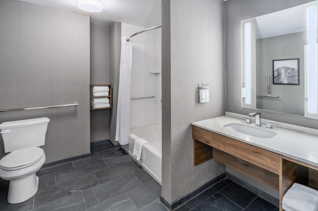  | Staybridge Suites Denver - Cherry Creek, an IHG Hotel