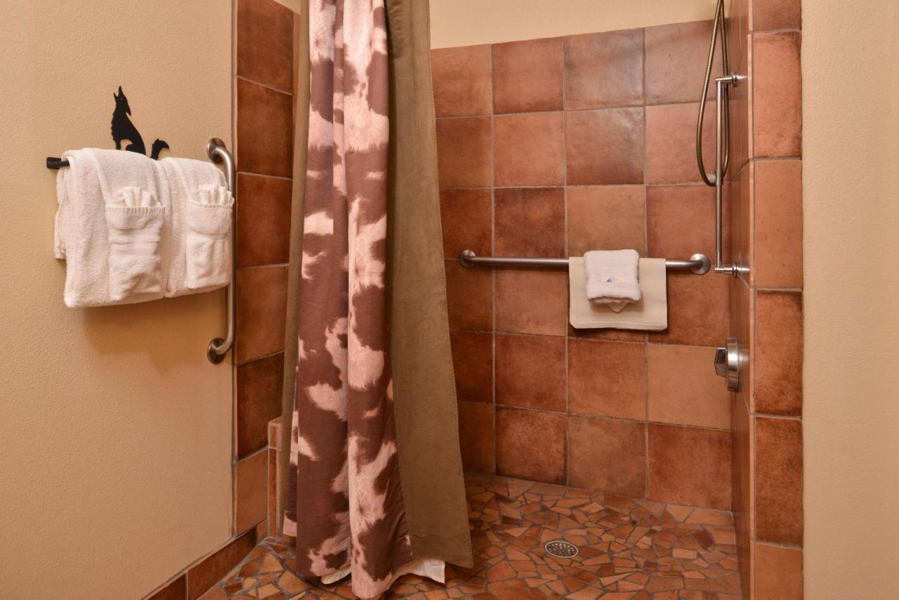 Queen Room - Hearing Accessible at Best Western Plus Inn of Santa Fe