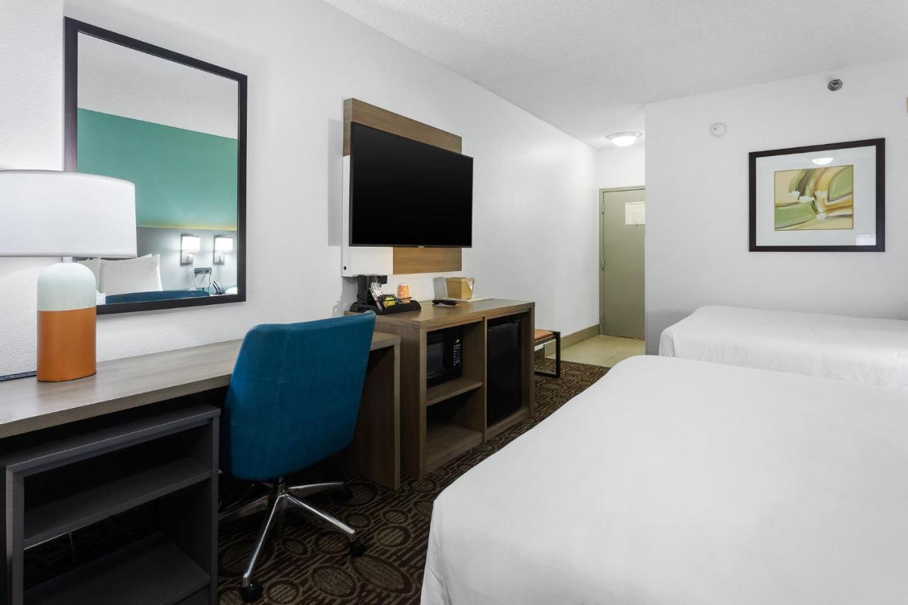 Queen Suite with Two Queen Beds - Non-Smoking at Comfort Inn Chandler - Phoenix South I-10