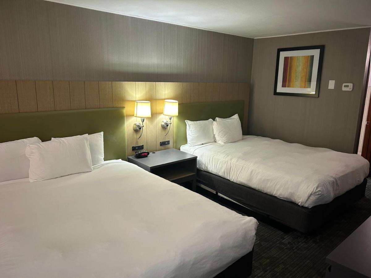  | Country Inn & Suites by Radisson, Portland Delta Park, OR