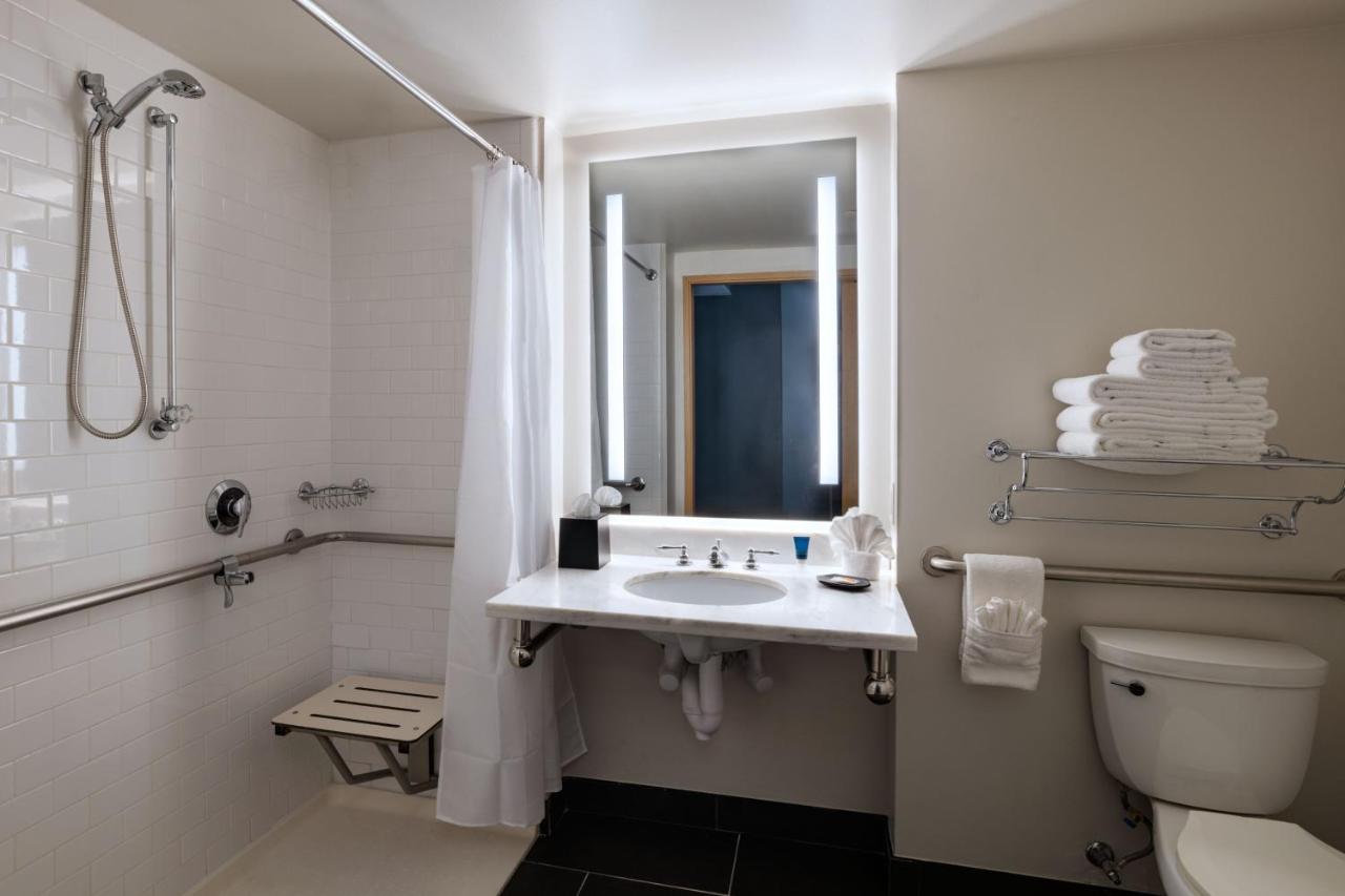 King Room at Four Points by Sheraton Houston West