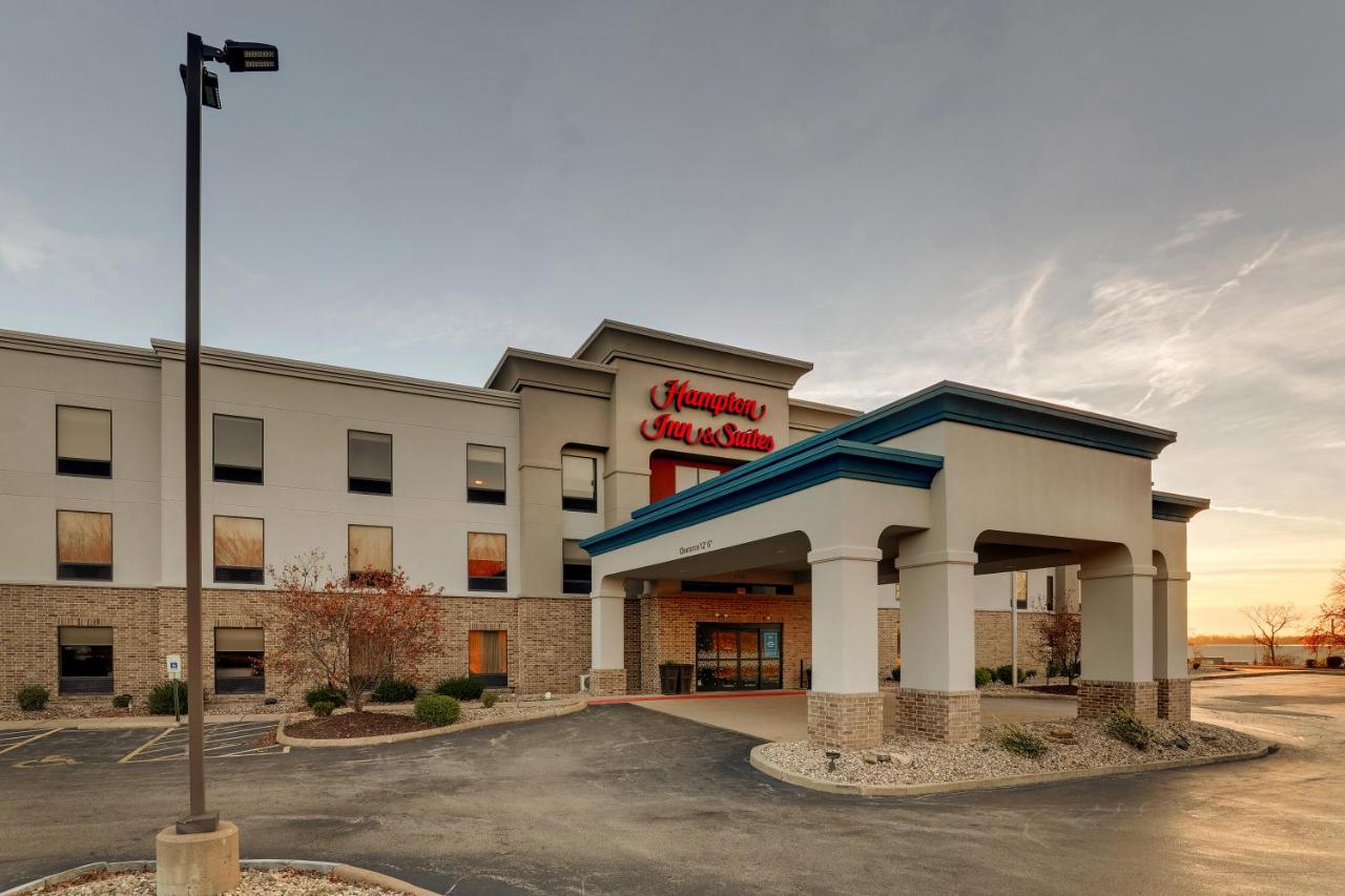  | Hampton Inn & Suites St. Louis - Edwardsville