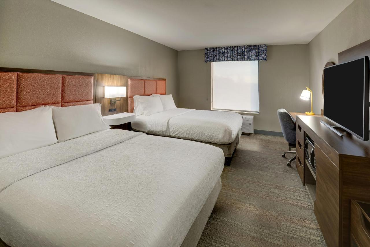 Queen Room with Two Queen Beds at Hampton Inn & Suites St. Louis-Edwardsville