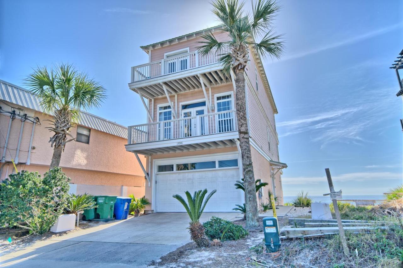  | Pineapple Villas