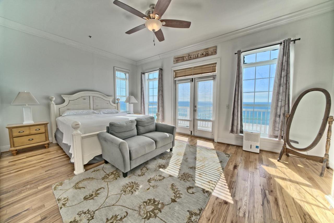  | Pineapple Villas