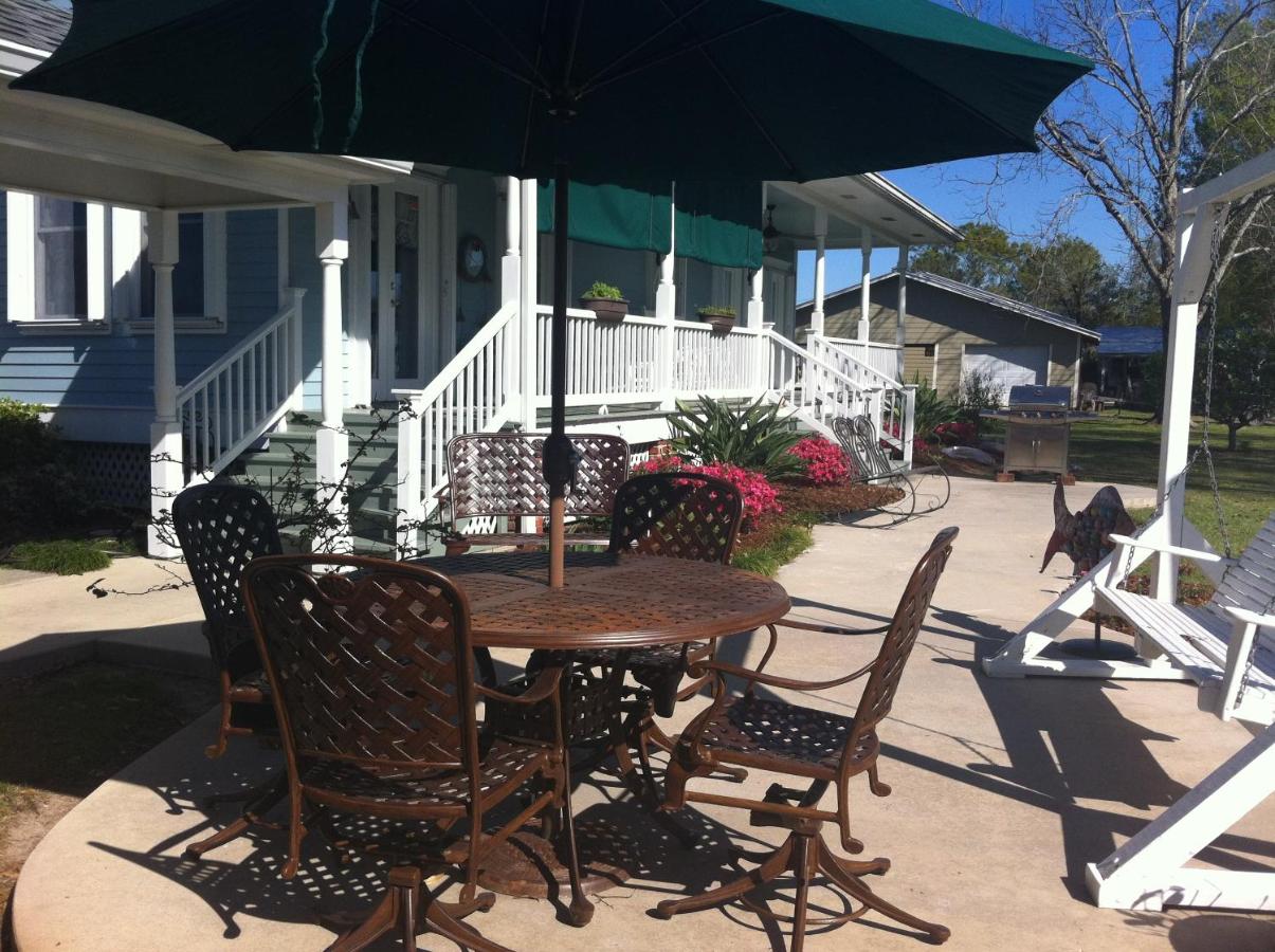 | A Chateau on the Bayou Bed & Breakfast