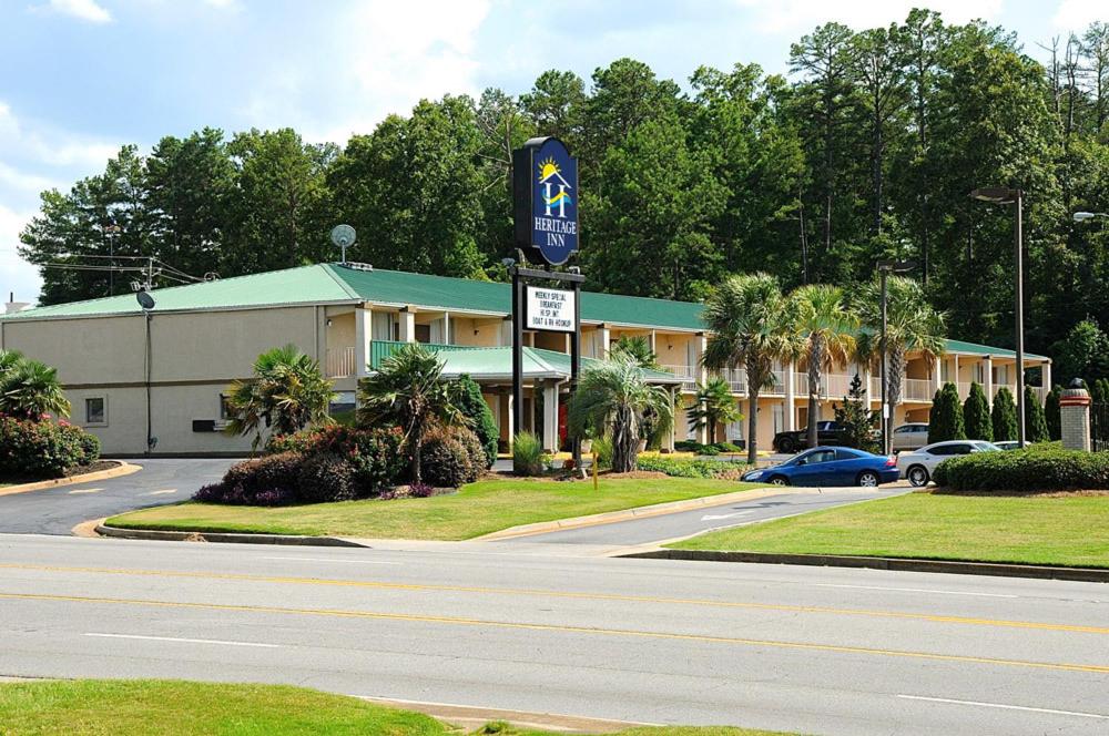 | Heritage Inn