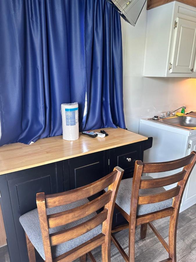  | Aqua Lodges At Hurricane Hole Marina