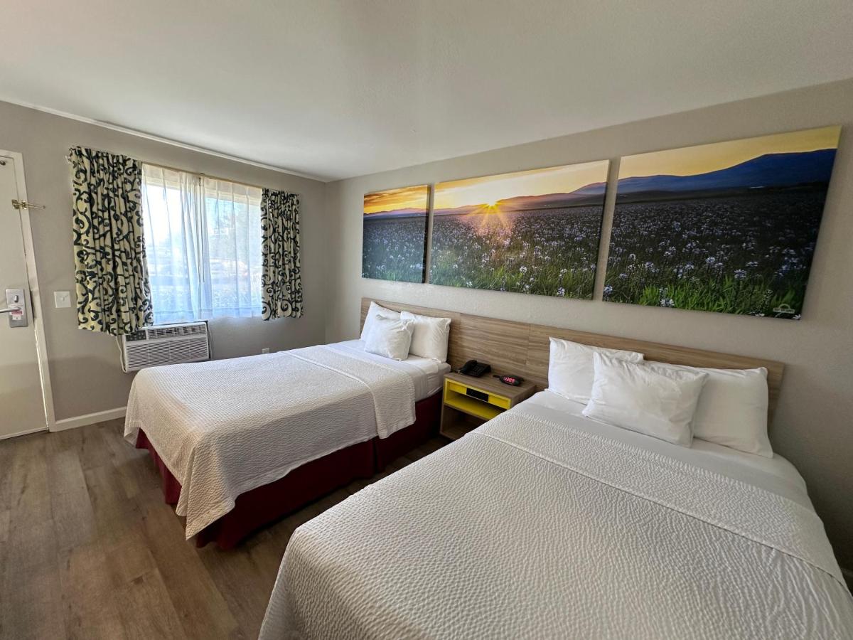 | Days Inn by Wyndham San Marcos