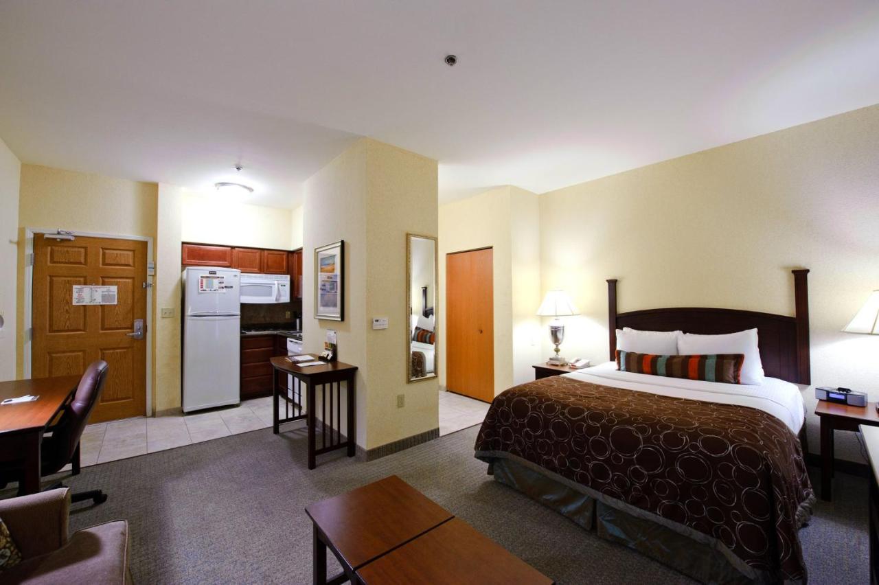 Queen Studio - Disability Access at Staybridge Suites Corpus Christi, an IHG Hotel