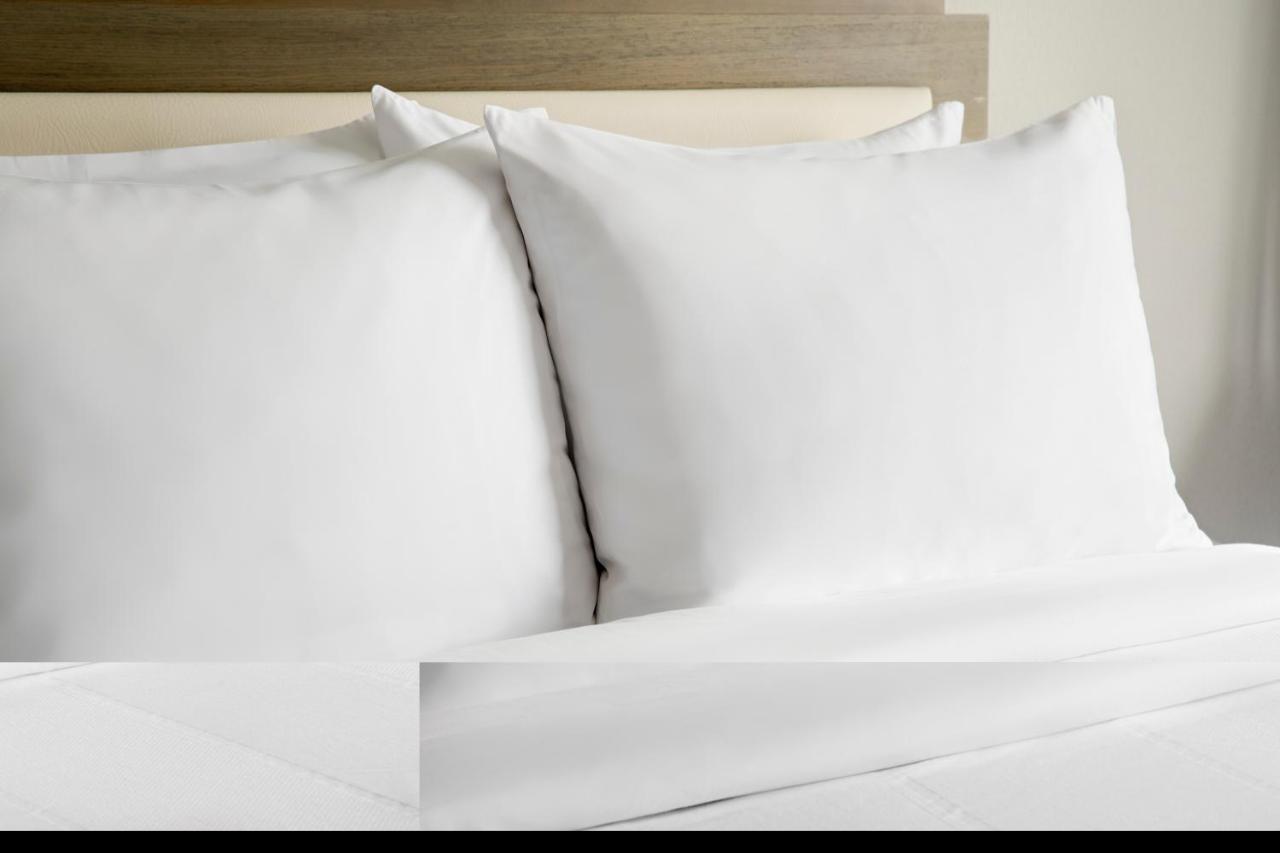 Concierge Level Guest Room with Two Queen Beds at Marriott Dallas Las Colinas