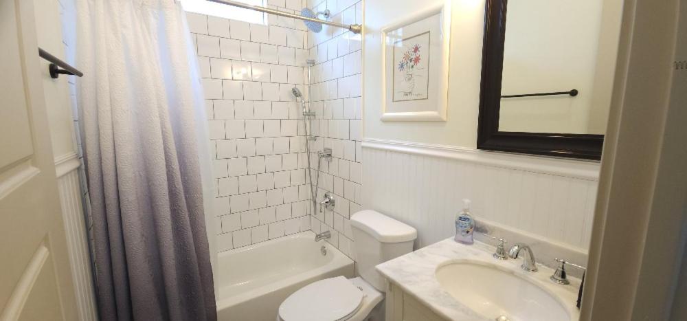 | La Belle Cottage II 2queenbeds 10min to French Qtr