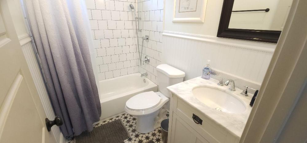  | La Belle Cottage II 2queenbeds 10min to French Qtr