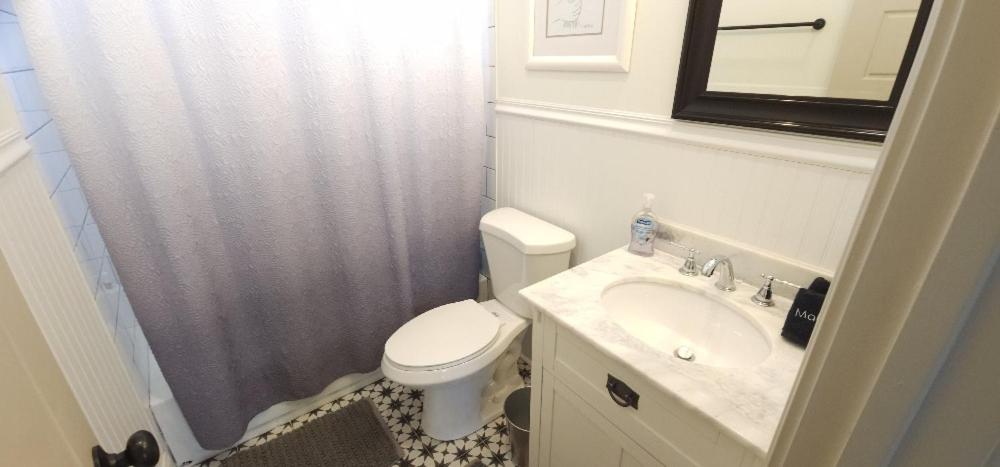 | La Belle Cottage II 2queenbeds 10min to French Qtr