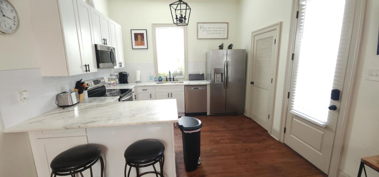 | La Belle Cottage II 2queenbeds 10min to French Qtr