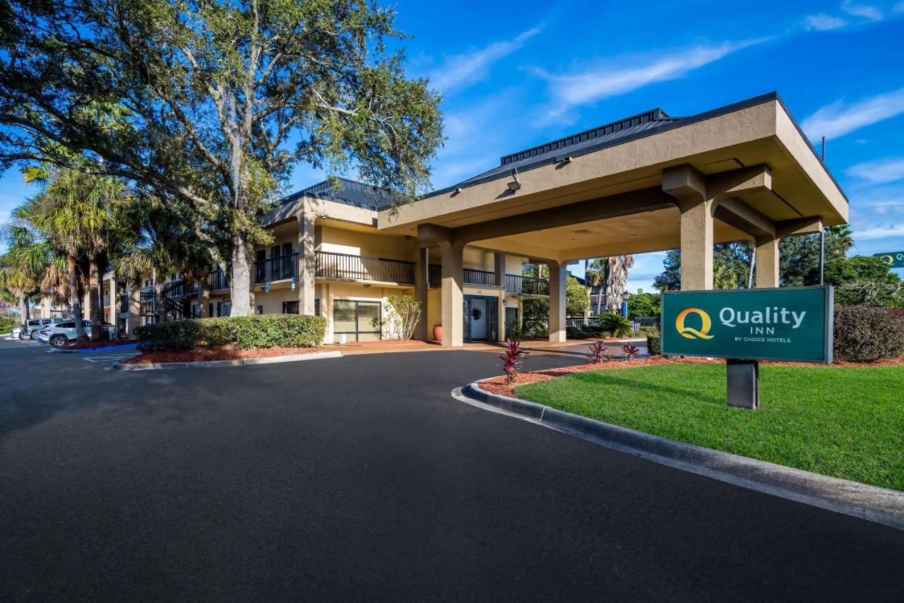 Double Room with Two Double Beds - Non-Smoking at Quality Inn Orange Park Jacksonville
