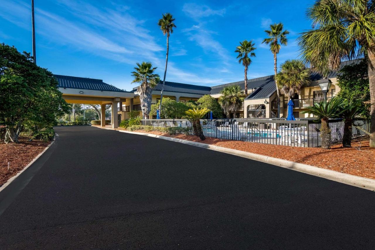 Double Room with Two Double Beds - Non-Smoking Ground Floor at Quality Inn Orange Park Jacksonville