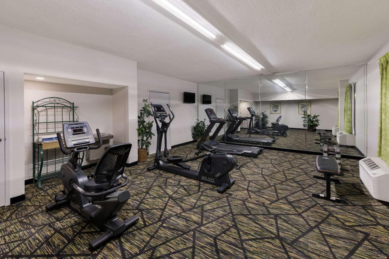 King Room - Non-Smoking at Quality Inn Orange Park Jacksonville