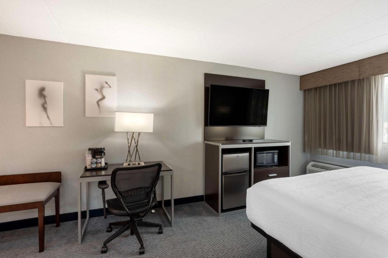  | Best Western Plus Reading Inn & Suites