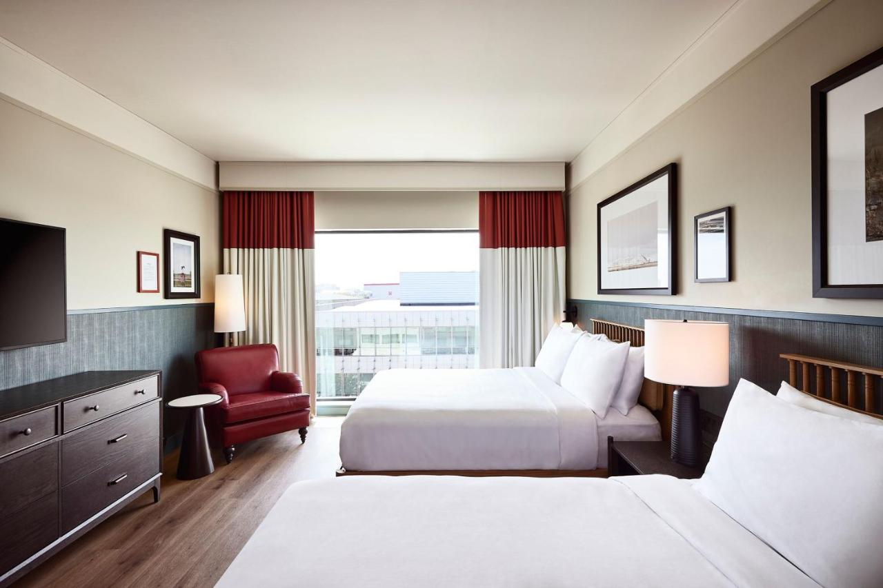 Deluxe Queen Room with Two Queen Beds and View at The Scarlet, Lincoln, a Tribute Portfolio Hotel