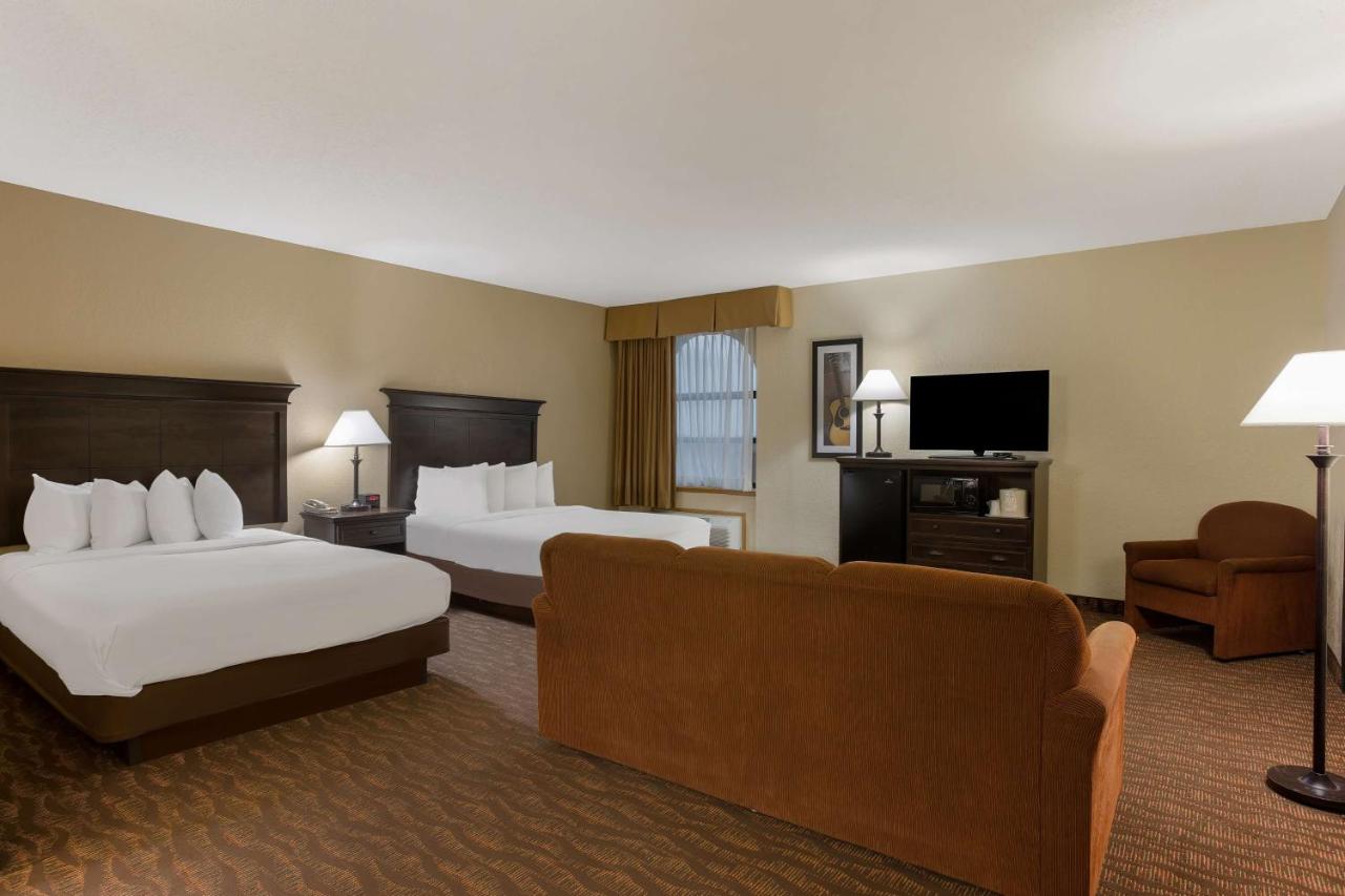 Queen Suite with Two Queen Beds - Non-Smoking at Best Western Music Capital Inn