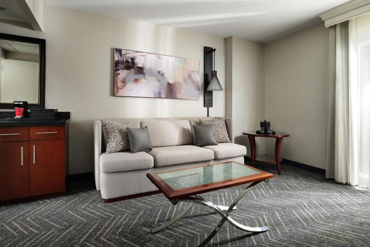 One-Bedroom Suite at Minneapolis Marriott Northwest Hotel & Conference Center